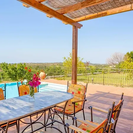 Villa Stamo Trapezaki (Kefalonia)