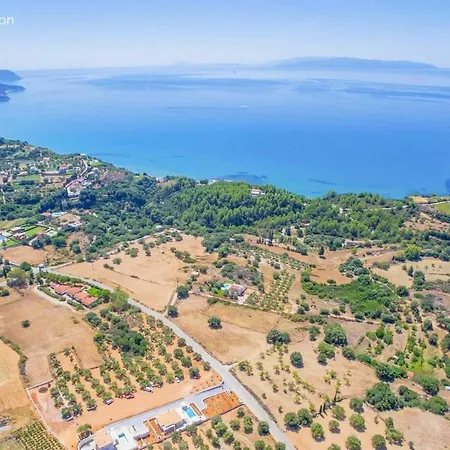 Stamo Villa *